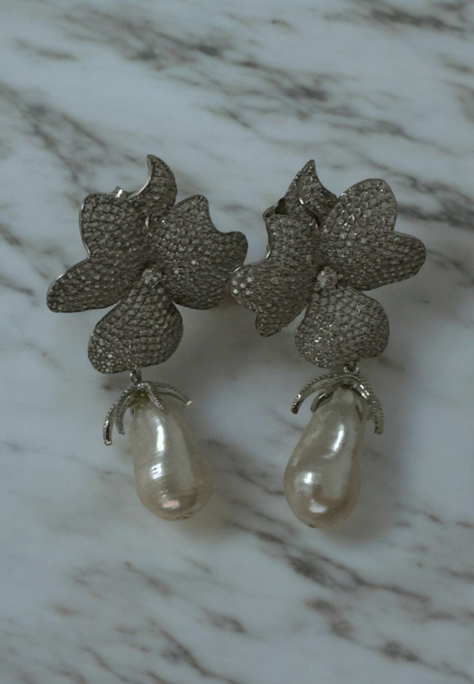 Baroque Pearl White Flower Drop Earring Silver