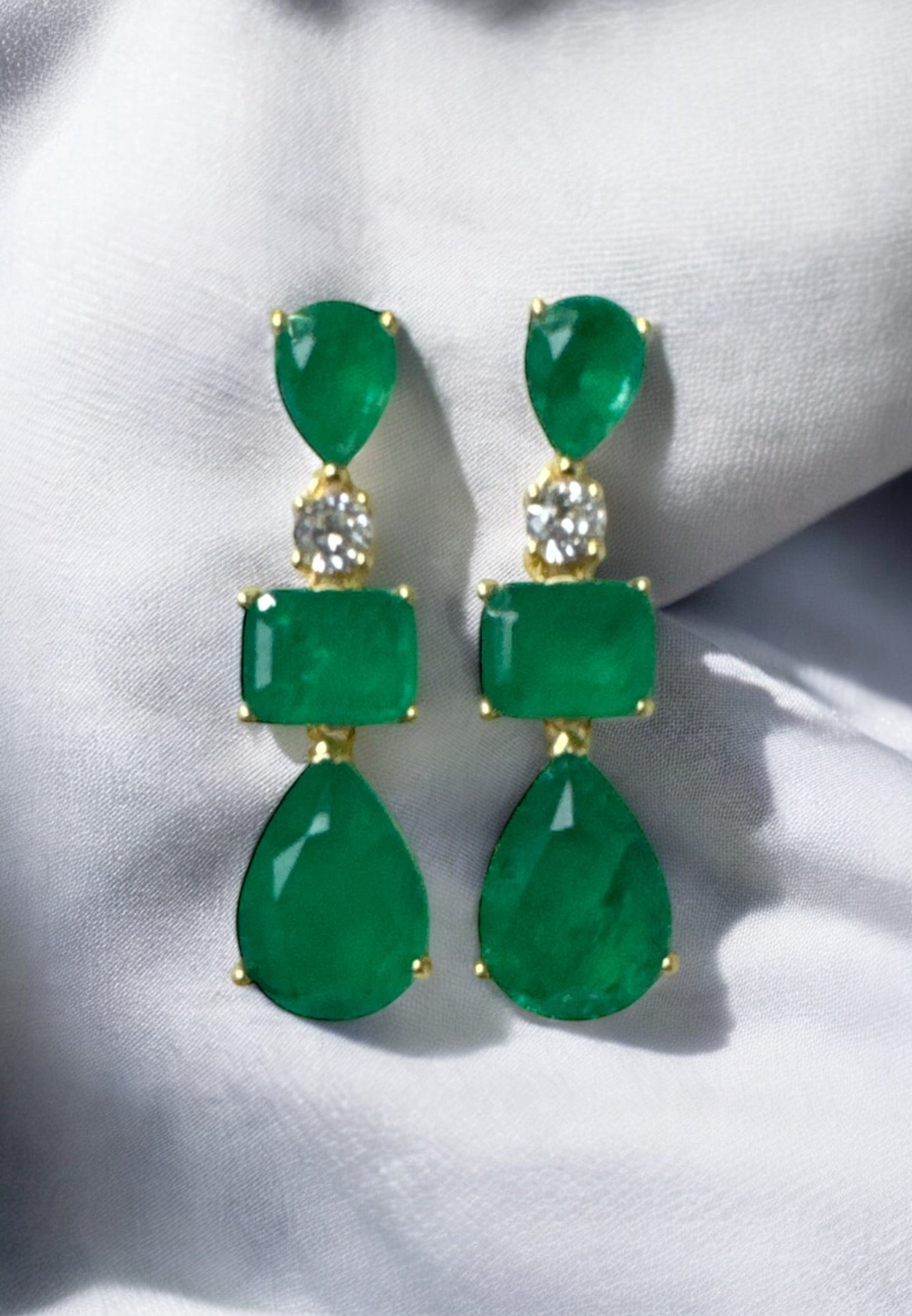 Valentina Drop Earrings Gold Colombian Emerald