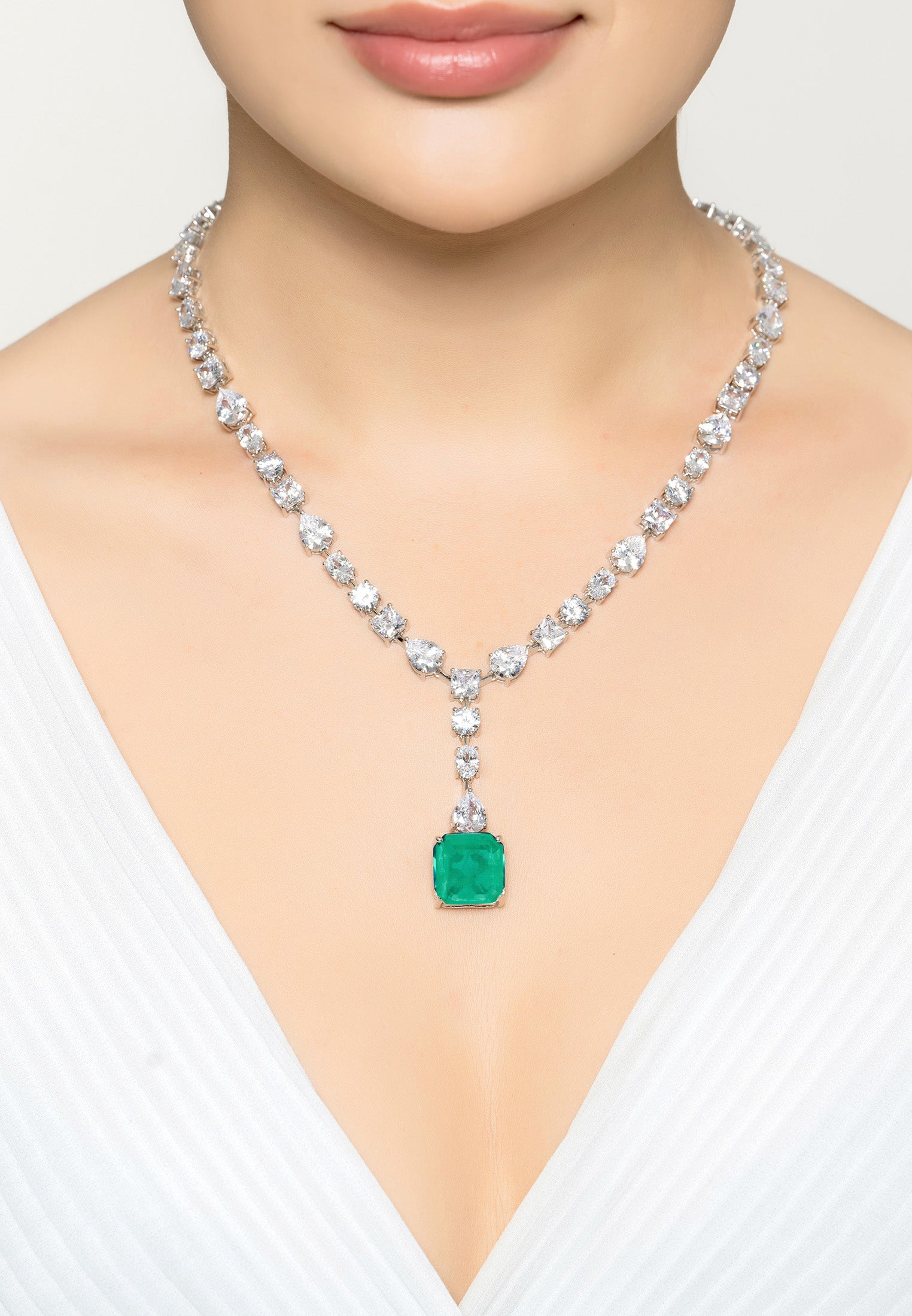 Penelope Colombian Emerald Statement Necklace Silver