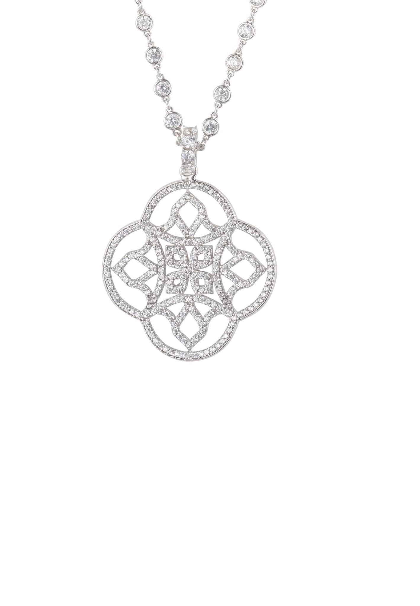 Celtic Knot Clover Pendant Necklace Silver